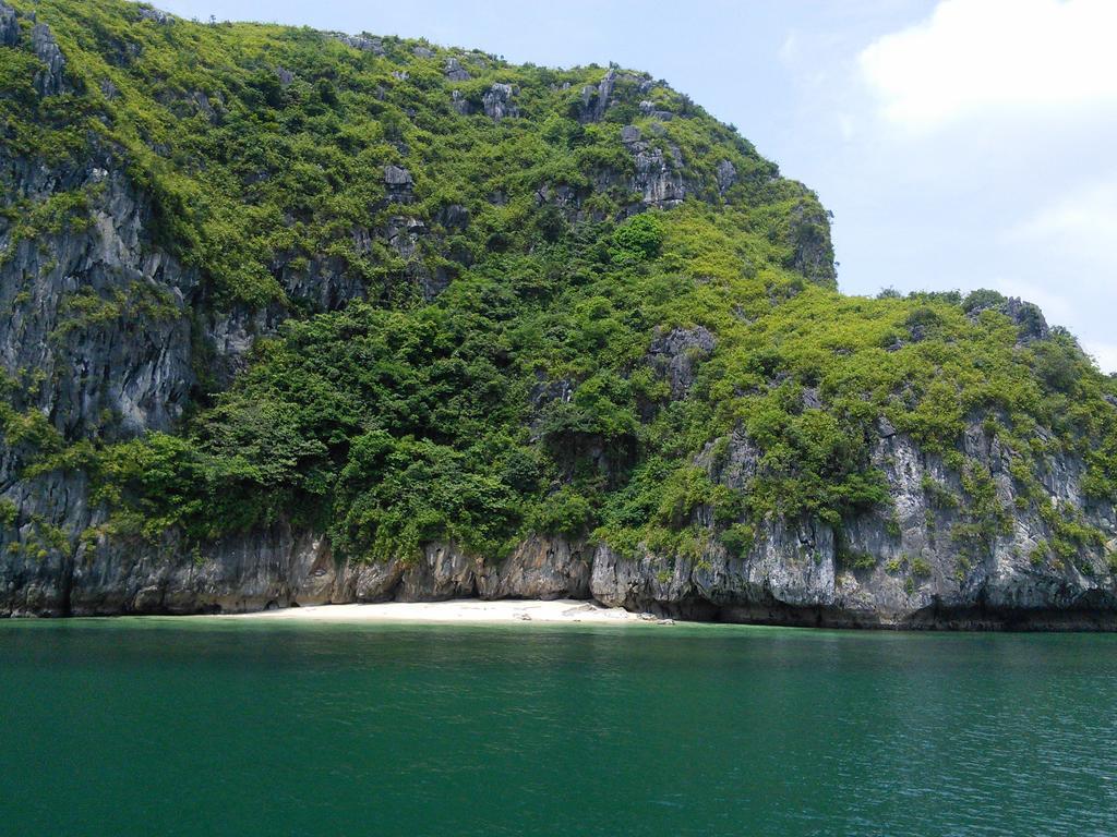 โรงแรมนาม เฟือง Dong Khe Sau ภายนอก รูปภาพ
